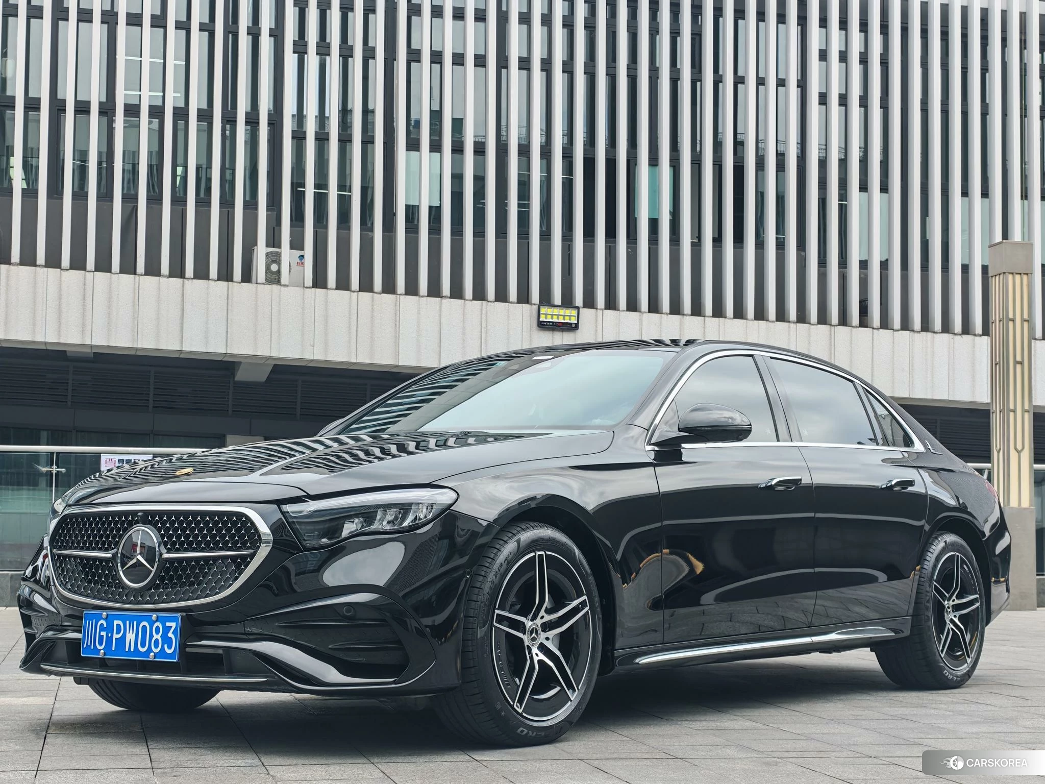 Mercedes-Benz E-Class 2024 Черный из Китая, фото 5