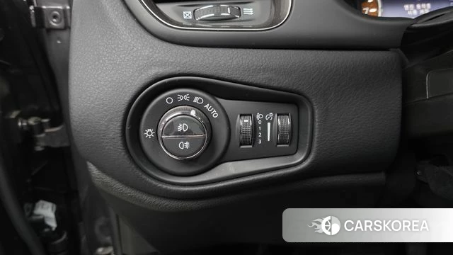 Jeep Renegade 2021 Серый из Кореи, фото 5