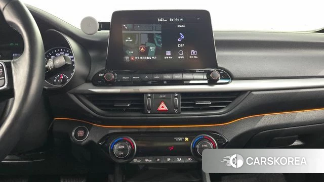 Kia Come New K3 2018 Белый из Кореи, фото 5