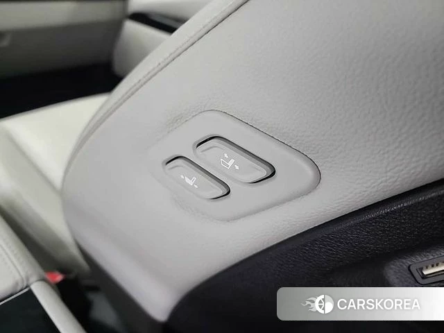 Kia Carnival 4th generation 2023 Черный из Кореи, фото 5