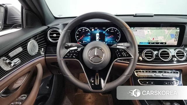 Mercedes-Benz E-Class W213 2021 Серый из Кореи, фото 5