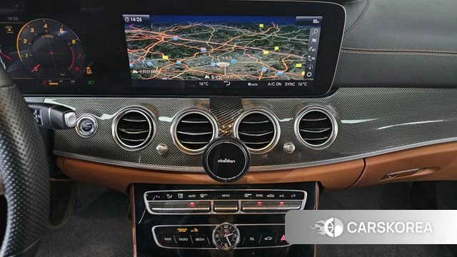 Mercedes-Benz E-Class W213 2019 Белый из Кореи, фото 5