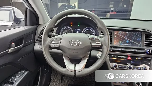 Hyundai The New Avante AD 2018 Серебристо-серый из Кореи, фото 5