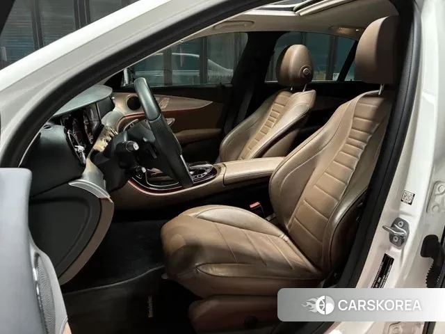 Mercedes-Benz E-Class W213 2018 Белый из Кореи, фото 5