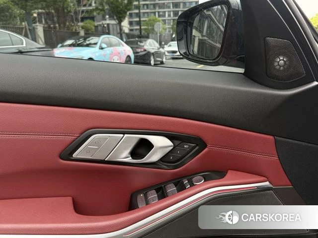 BMW 3 series 2022 Белый из Китая, фото 5