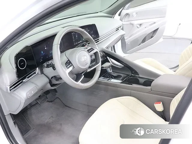 Hyundai The New Avante (CN7) 2024 Белый из Кореи, фото 5