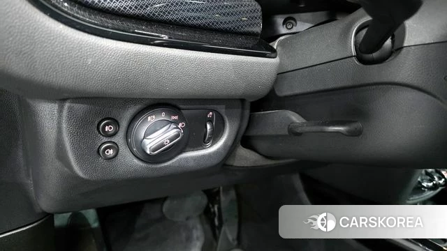 Mini Cooper Clubman 2022 Серый из Кореи, фото 5