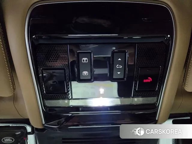 Land Rover Range Rover 5th Generation 2024 Золотой из Кореи, фото 5