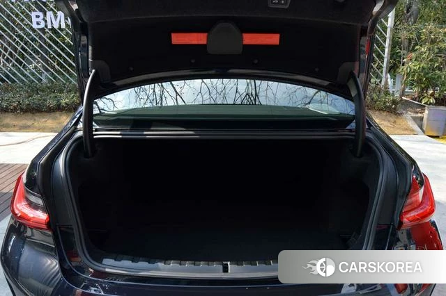 BMW 3 series 2025 Черный из Китая, фото 5