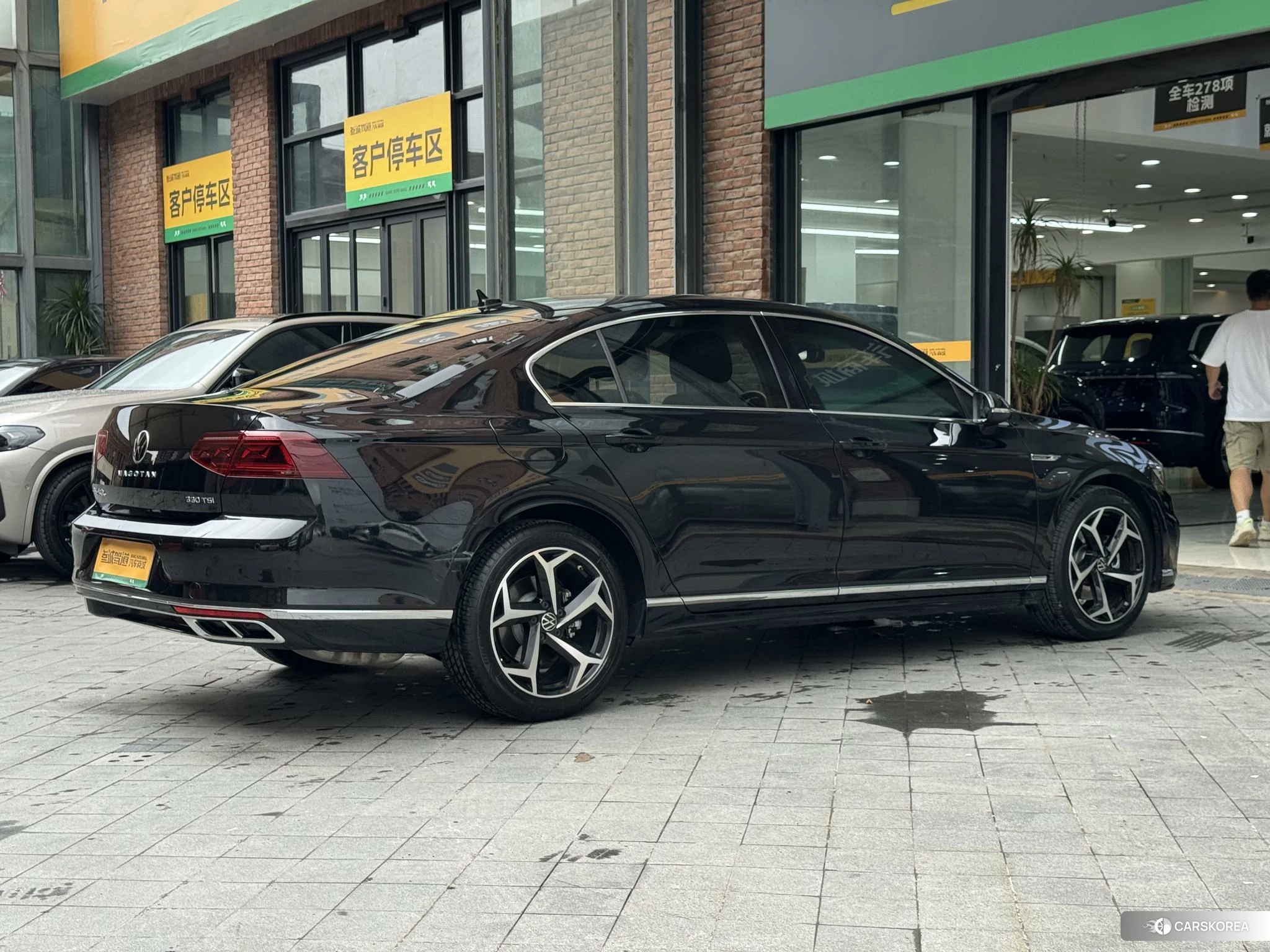 Volkswagen Magotan 2022 Черный из Китая, фото 5
