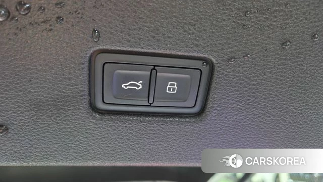 Audi Q8 (4M) 2021 Белый из Кореи, фото 5