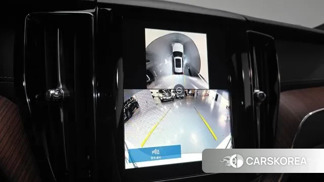 Volvo XC60 second Generation 2025 Белый из Кореи, фото 5