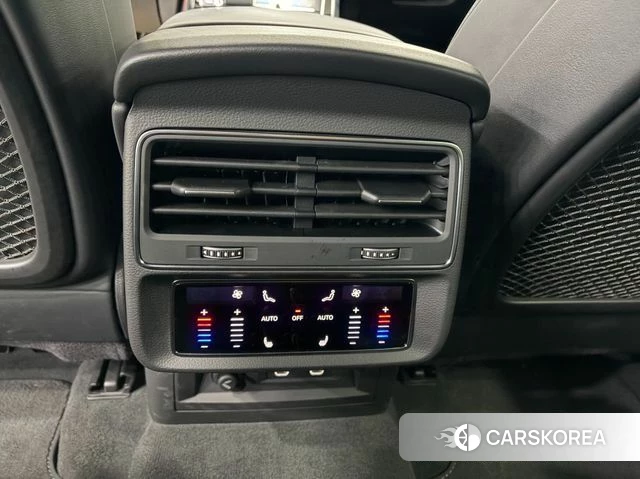 Audi Q7 (4M) 2025 Черный из Кореи, фото 5