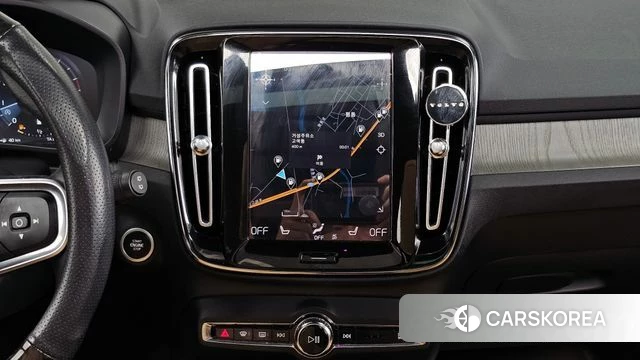 Volvo XC40 2021 Белый из Кореи, фото 5