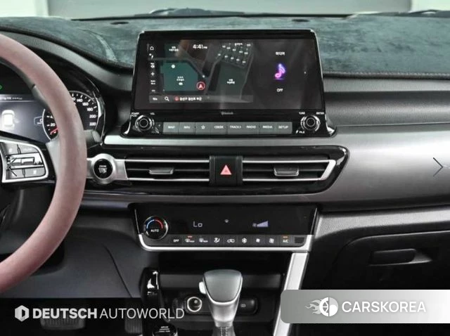 Kia Seltos 2022 Белый из Кореи, фото 5