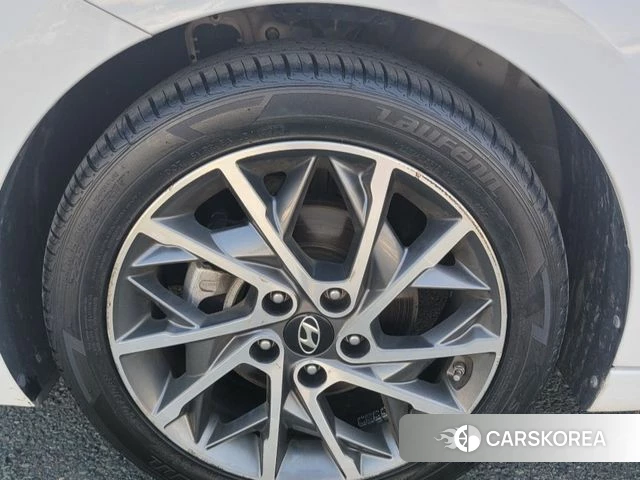 Hyundai The New Avante AD 2018 Белый из Кореи, фото 5