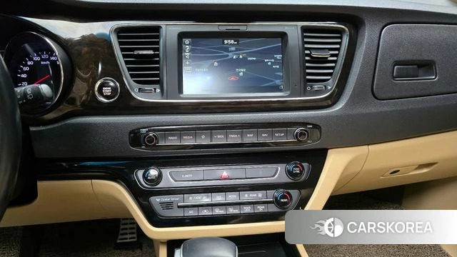 Kia The New Carnival 2019 Белый из Кореи, фото 5