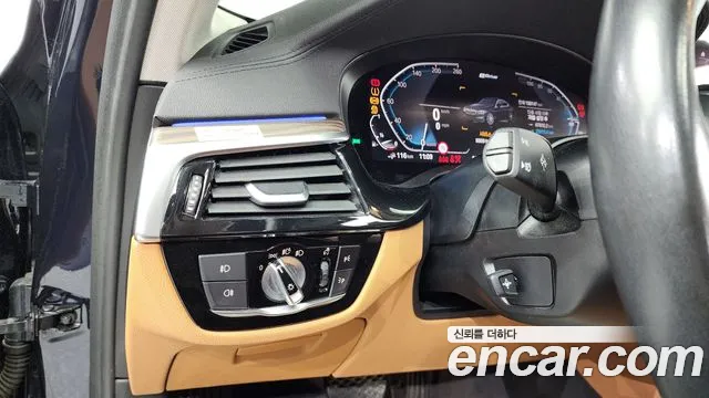 BMW 5 Series (G30) id 2718765 из Кореи 5