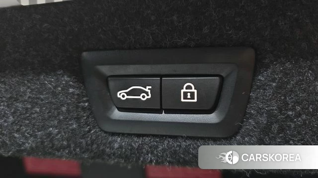 BMW 5 Series (G30) 2021 Белый из Кореи, фото 5