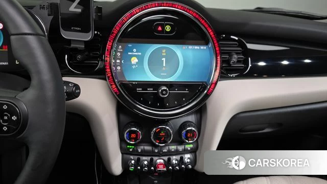 Mini Cooper S 2022 Жемчужный цвет из Кореи, фото 5
