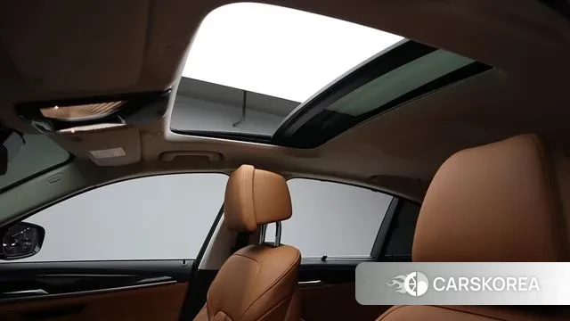 BMW 5 Series (G30) 2023 Черный из Кореи, фото 5