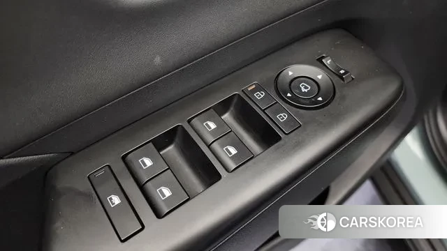 Hyundai Kona (SX2) 2024 Цвет галактики из Кореи, фото 5