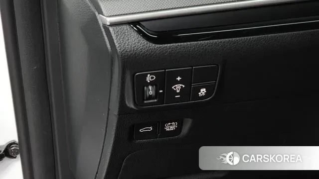 Kia The New K5 Hybrid 3rd generation 2023 Белый из Кореи, фото 5