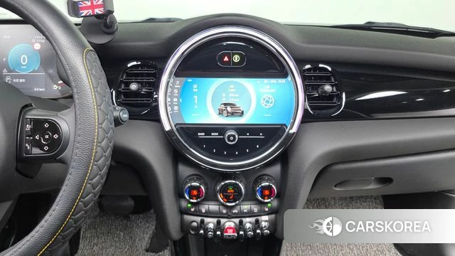 Mini Cooper 2021 Жемчужный цвет из Кореи, фото 5