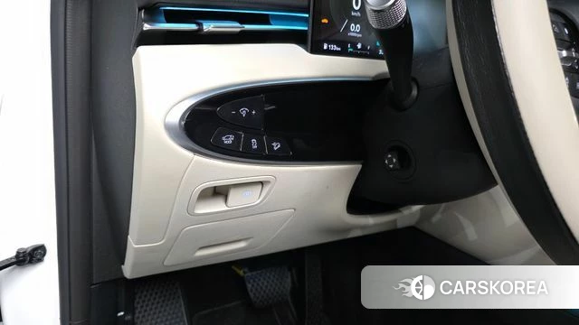 Genesis GV70 2025 Белый из Кореи, фото 5