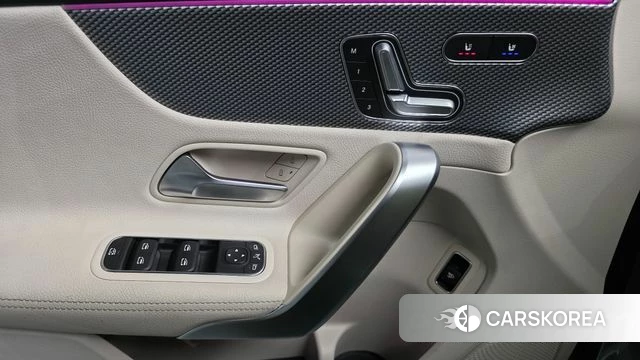 Mercedes-Benz A-Class W177 2021 Серый из Кореи, фото 5