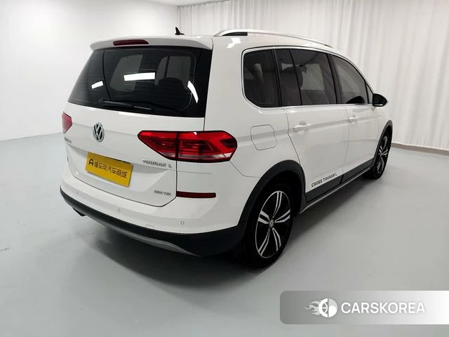 Volkswagen Touran L 2021 Белый из Китая, фото 5