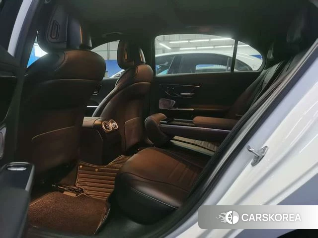 Mercedes-Benz C-class PHEV 2022 Белый из Китая, фото 5