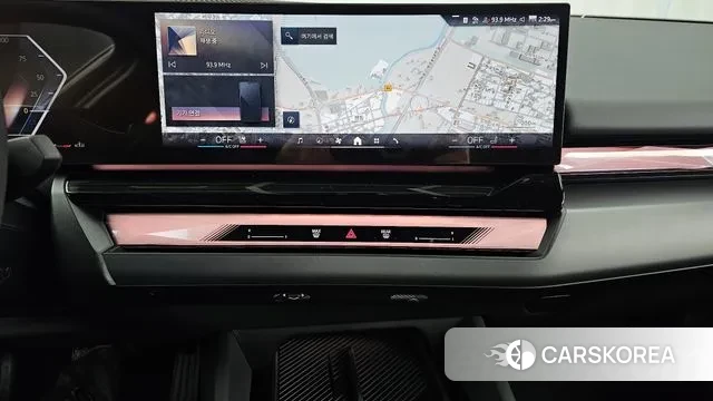 BMW 5 Series (G60) 2025 Белый из Кореи, фото 5