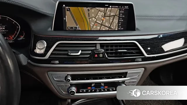 BMW 7 Series (G11) 2020 Черный из Кореи, фото 5