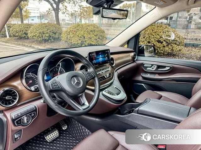 Mercedes-Benz V-class 2024 Черный из Китая, фото 5