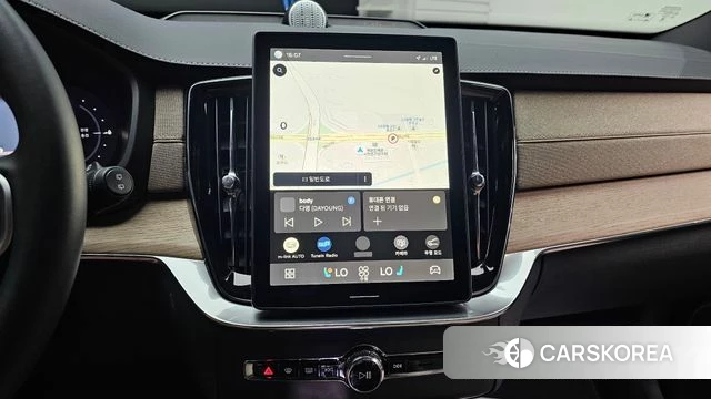 Volvo XC90 second Generation 2025 Белый из Кореи, фото 5