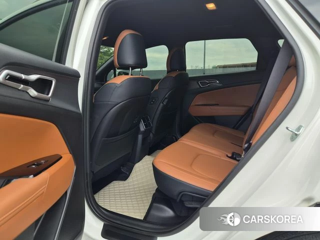 Kia Sportage 5th Generation 2024 Белый из Кореи, фото 5