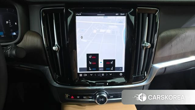 Volvo S90 2023 Белый из Кореи, фото 5