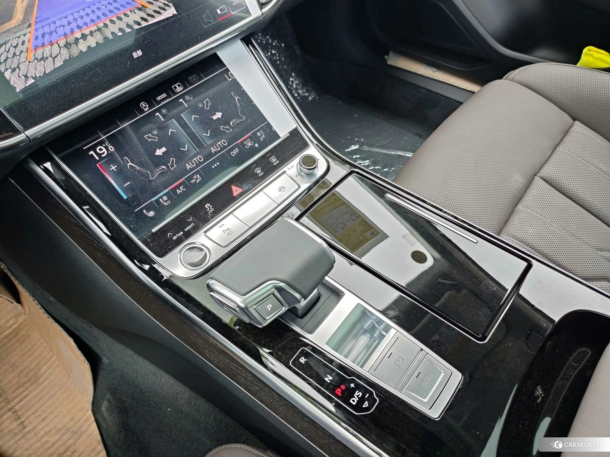 Audi A8 2024 Черный из Китая, фото 5