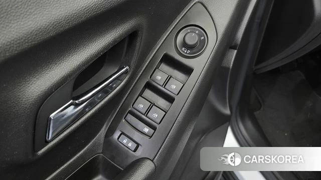 Chevrolet (GM Daewoo) The New Trax 2021 Белый из Кореи, фото 5