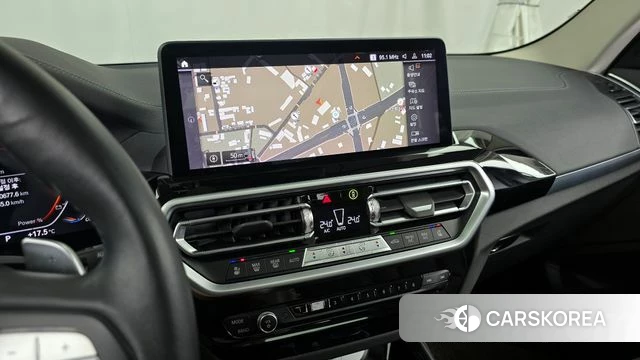 BMW X3 (G01) 2022 Белый из Кореи, фото 5