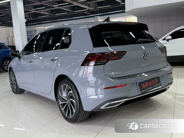Volkswagen Golf 2022 Темно-серый из Китая, фото 5