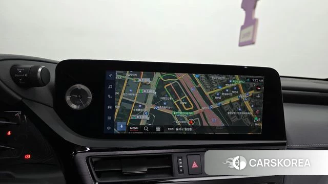 Lexus ES300h 7th generation 2025 Серебристо-серый из Кореи, фото 5