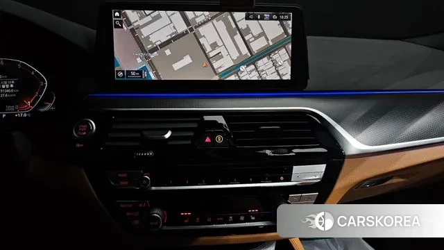 BMW 5 Series (G30) 2021 Черный из Кореи, фото 5