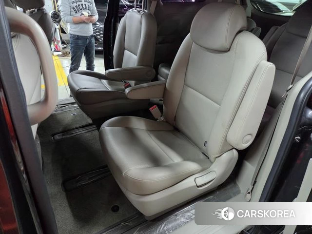 Kia The New Carnival 2020 Серый из Кореи, фото 5