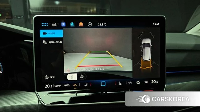 Volkswagen Golf 8th Generation 2025 Светло-серебряный цвет из Кореи, фото 5