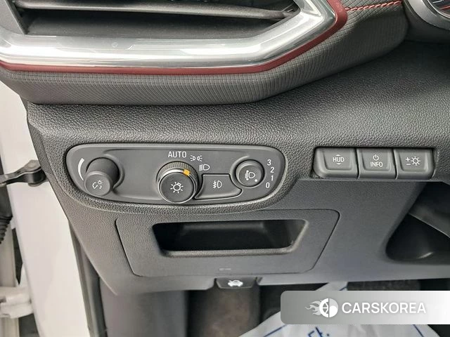 Chevrolet (GM Daewoo) Trailblazer 2020 Белый из Кореи, фото 5