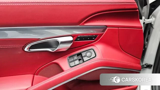 Porsche 718 Boxster 2023 Серый из Кореи, фото 5