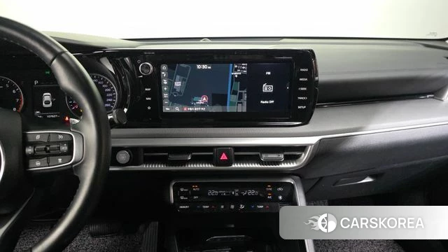 Kia K5 3rd generation 2023 Серый из Кореи, фото 5