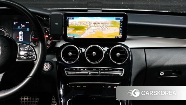 Mercedes-Benz C-Class W205 2019 Белый из Кореи, фото 5